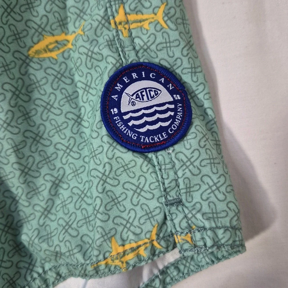 AFTCO Swim Trunks Mens Small Green Fish Print Board‎ Shorts Fishing Wear